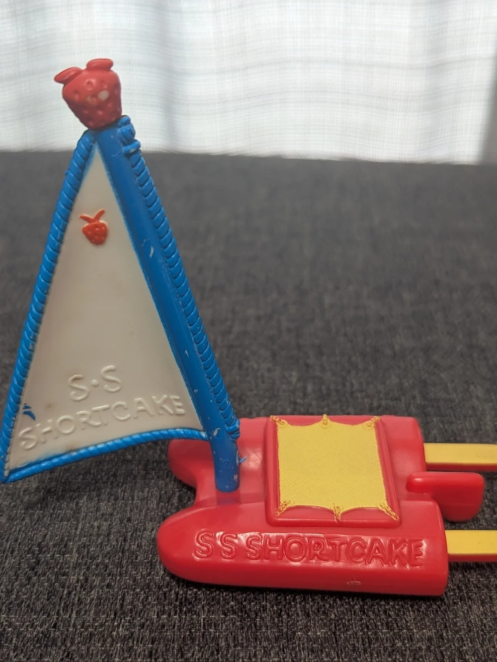 Vtg 1980's Lot of 3 PVC Set Strawberry Shortcake Custard Cat Figures Sailboat